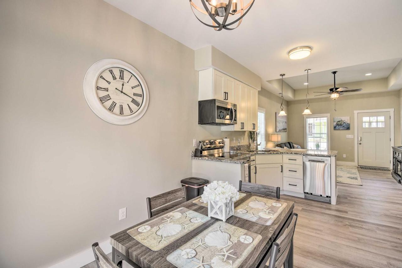 Ocean Isle Beach Home With Shared Lanai And Grill Dış mekan fotoğraf